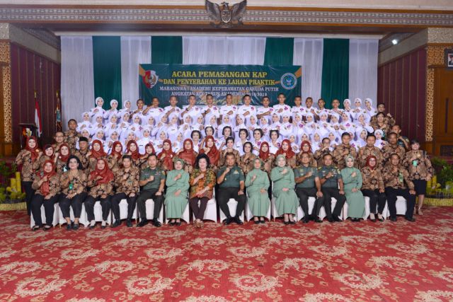 Caping Day Akademi Keperawatan Garuda Putih Jambi TA. 2018/2019